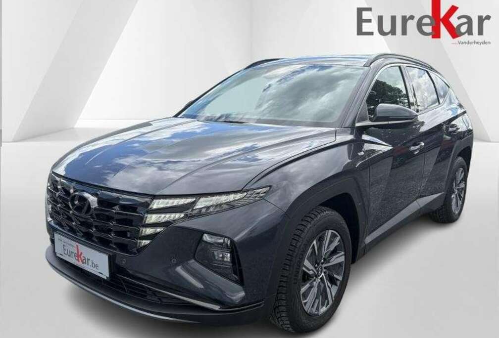 Hyundai Feel 7 DCT