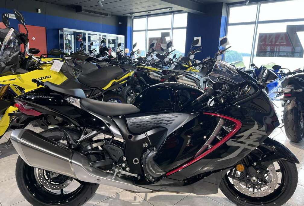 Suzuki 1300