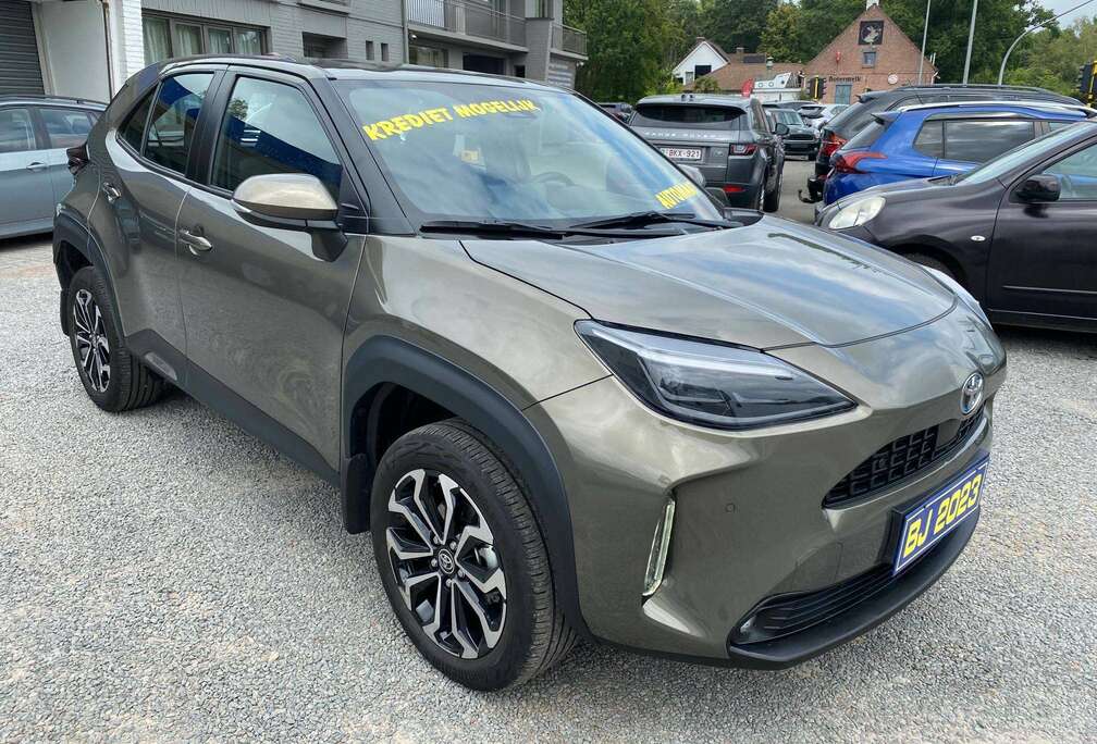 Toyota Yaris Cross Hybrid 1.5i VVT-i Premiere E-CVT 2JAAR GARANTIE