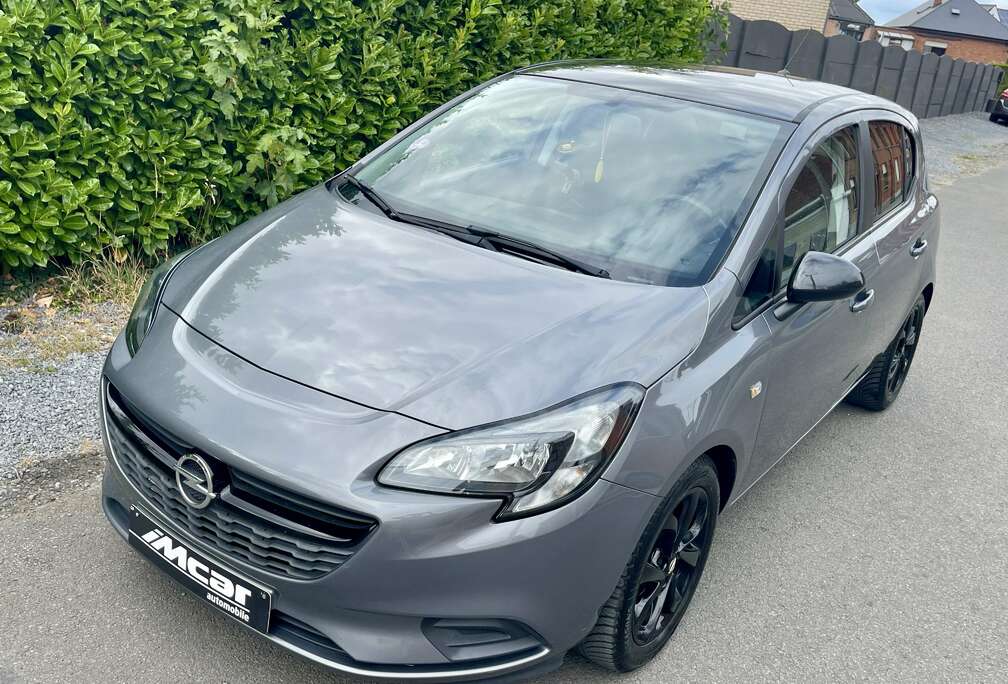Opel 1.2i Black Edition , 65.000km