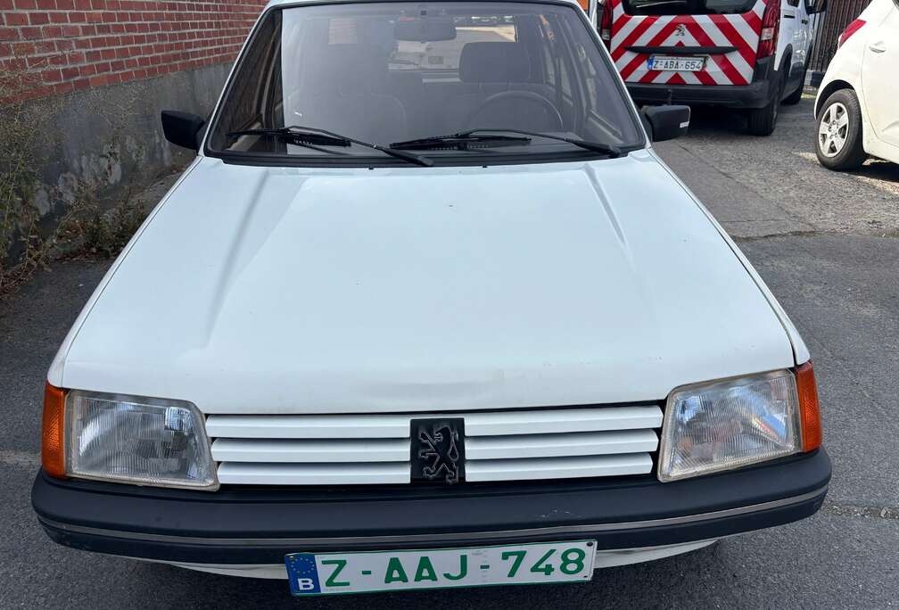 Peugeot 1.6 prête à immatriculer !