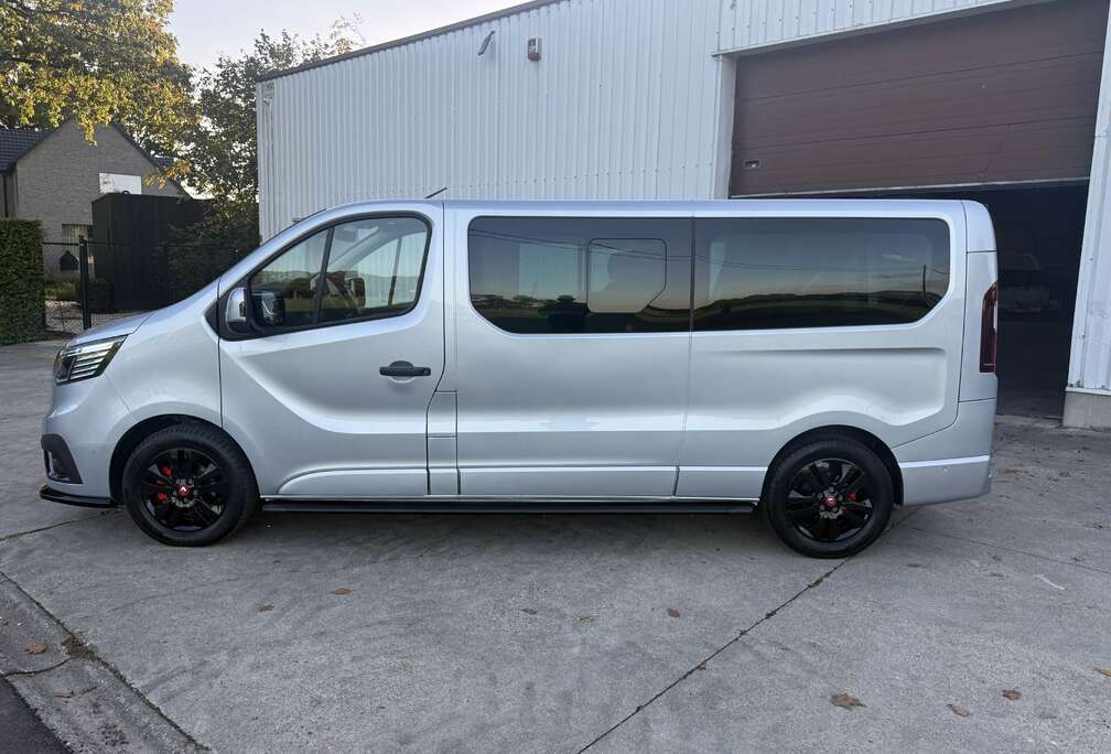 Renault Passenger