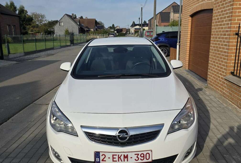Opel Sports Tourer 1.3 CDTi ecoFLEX Sport Start/Stop DP