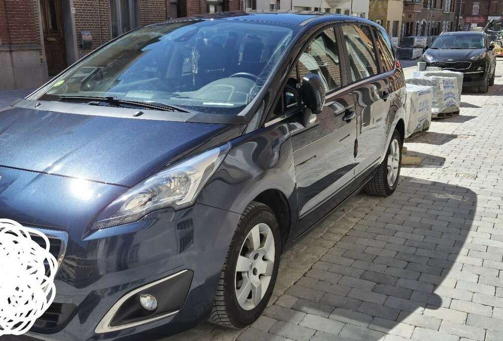 Peugeot 1.6 HDi 115ch FAP BVM6 Business 5pl