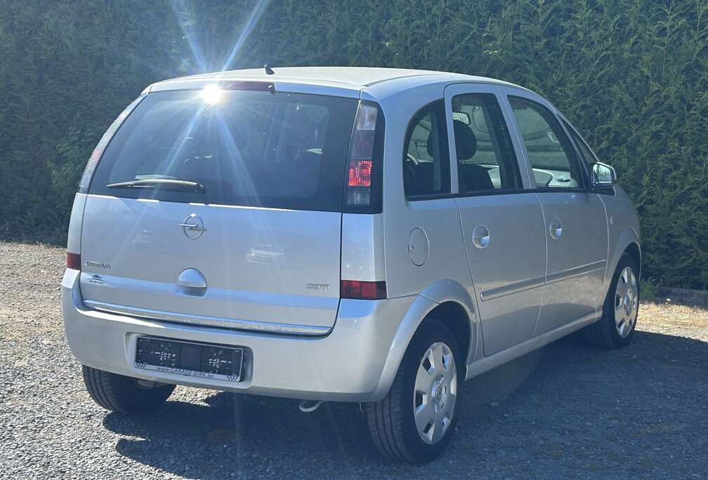 Opel 1.3 DT CDTi 16v TomTom