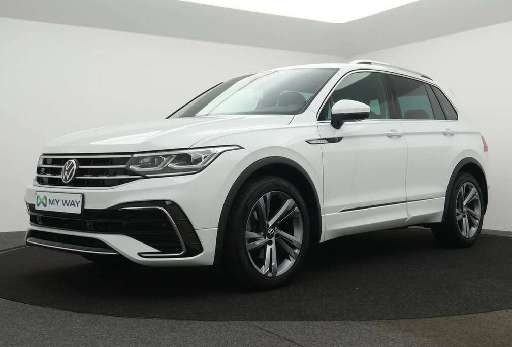 Volkswagen R-Line 1.5TSI 150PK *AUTOMAAT*CAMERA*TREKHAAK*ACC*VIRTUAL COCKPIT*NAVI*...*