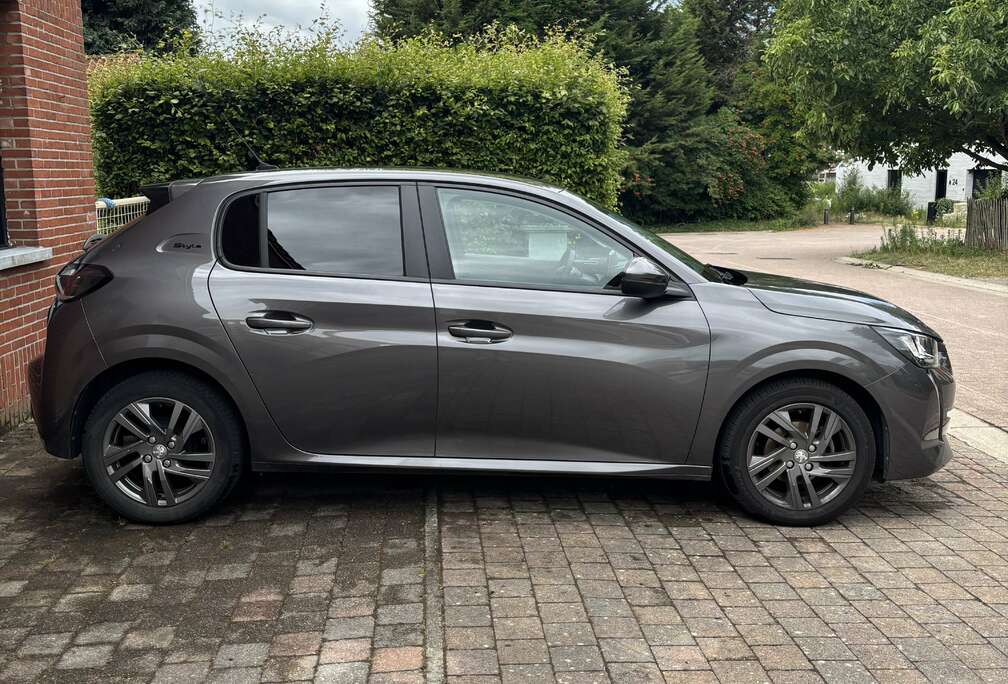 Peugeot 1.2i PureTech Style