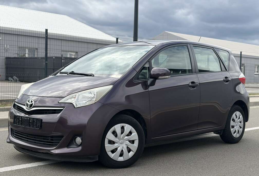 Toyota Verso S 1.4 D-4D Sol MMT