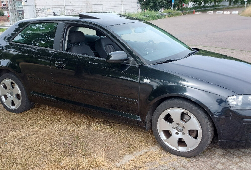 AUDI A3 8P, 2.0 TDI 140 Quattro de 2007, 3 portes