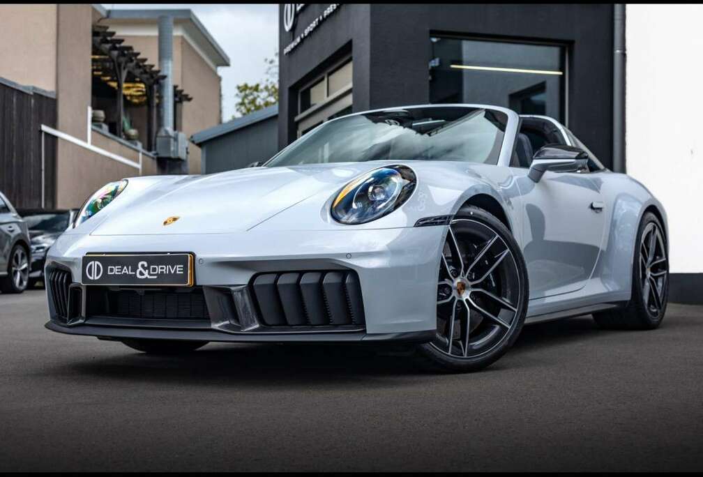 Porsche .2 911 TARGA 4 GTS PDK°CARBON SPORTDESIGN°930
