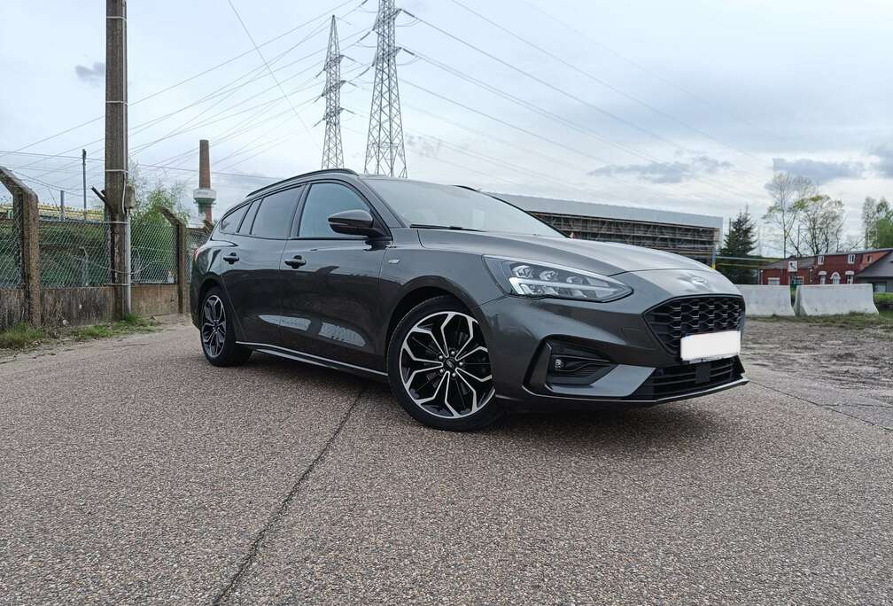 Ford Focus Turnier 1.5 EcoBoost ST-LINE