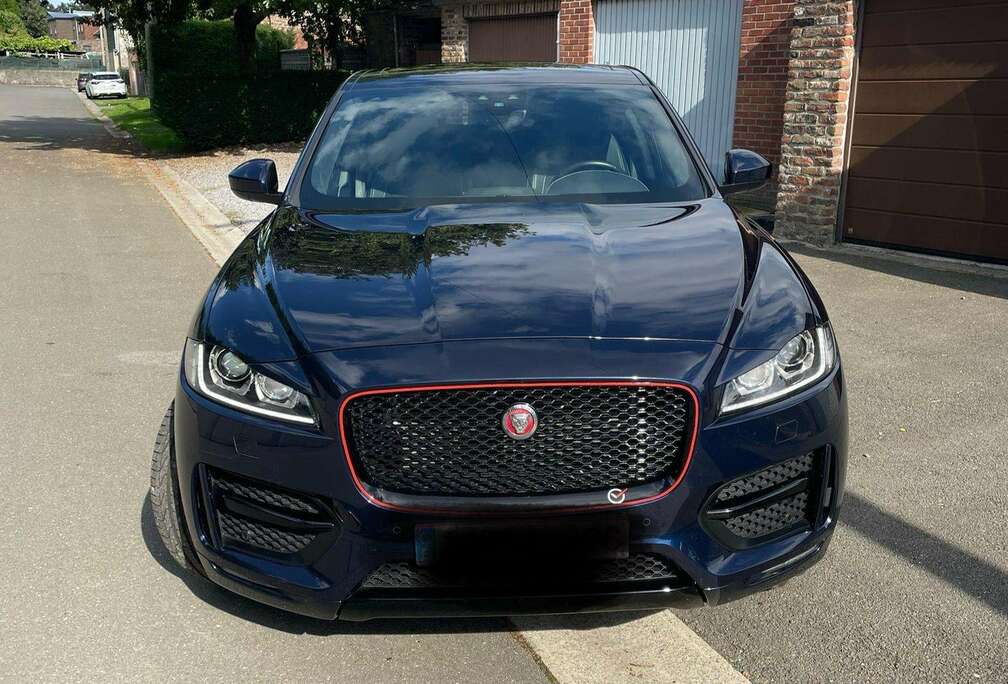 Jaguar F-Pace 2.0 D AWD R-Sport (EU6.2)