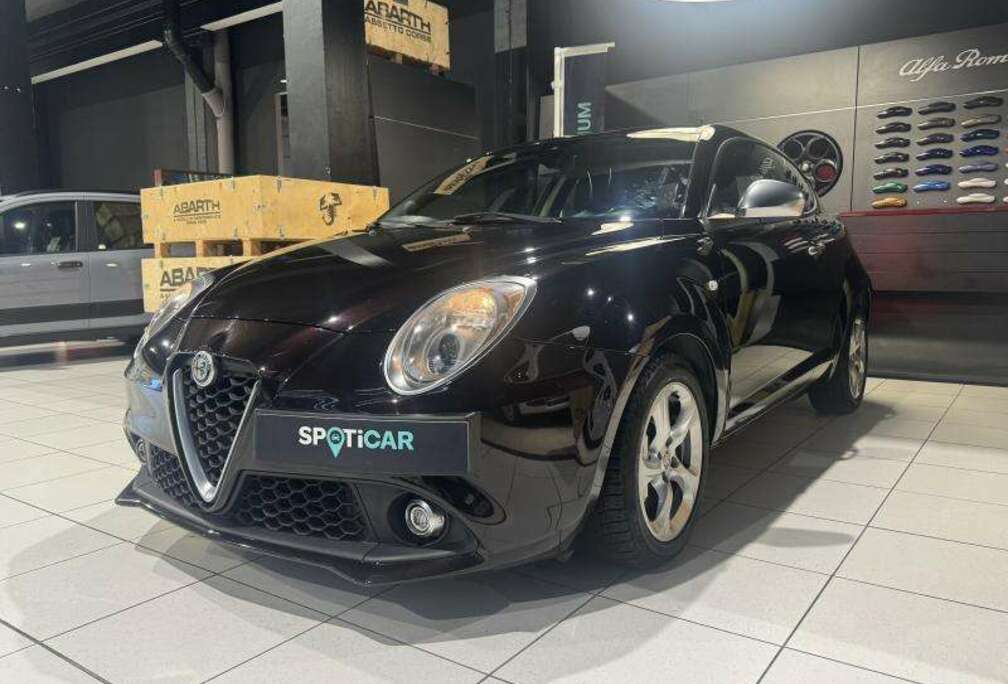 Alfa Romeo SUPER
