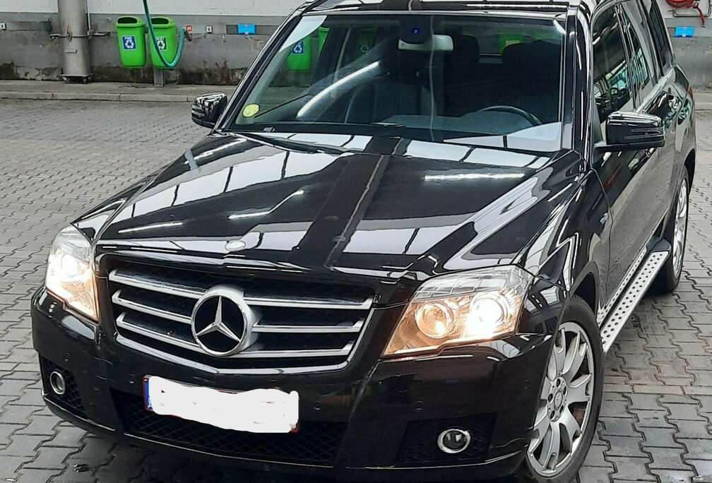 Mercedes-Benz GLK 220 CDI DPF 4Matic BlueEFFICIENCY 7G-TRONIC