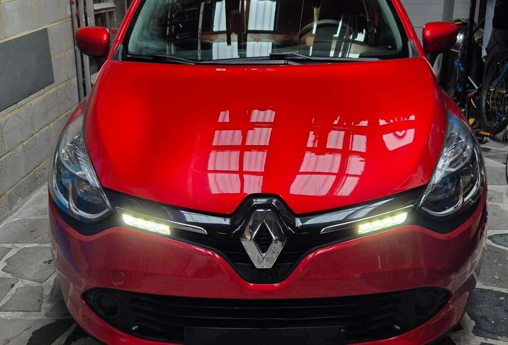 Renault Clio 1.2i Collection