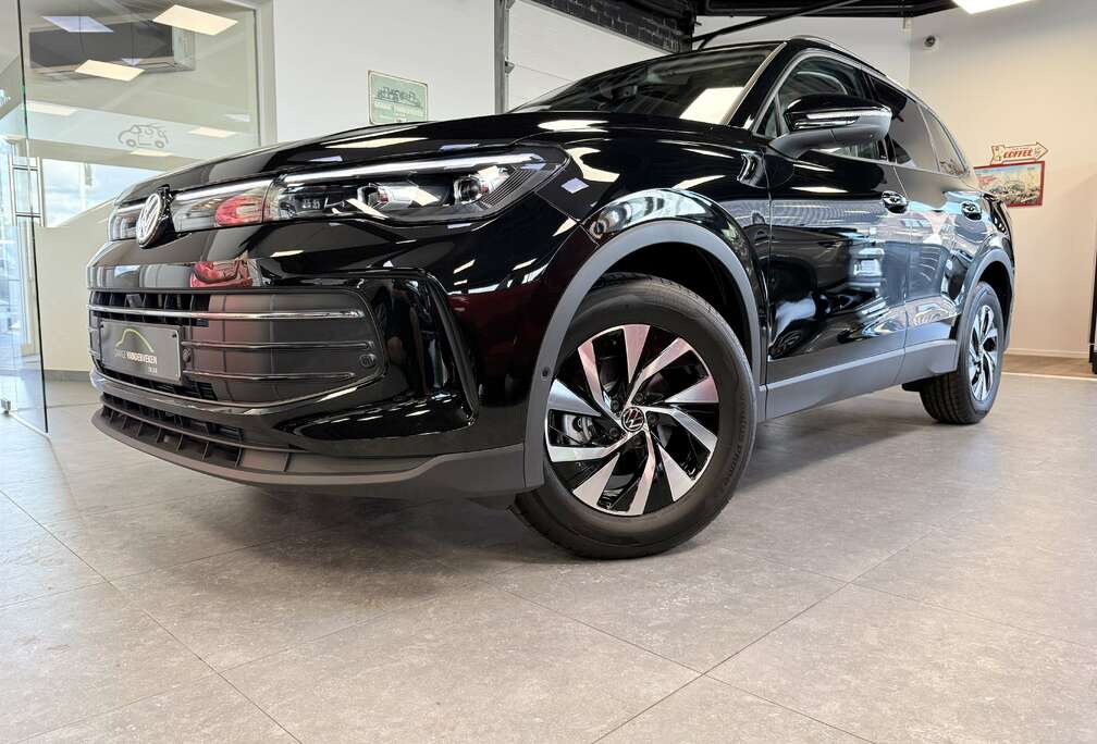 Volkswagen Tiguan 1.5 eTSI PANO-DAK  Life plus OPF DSG NEW CA