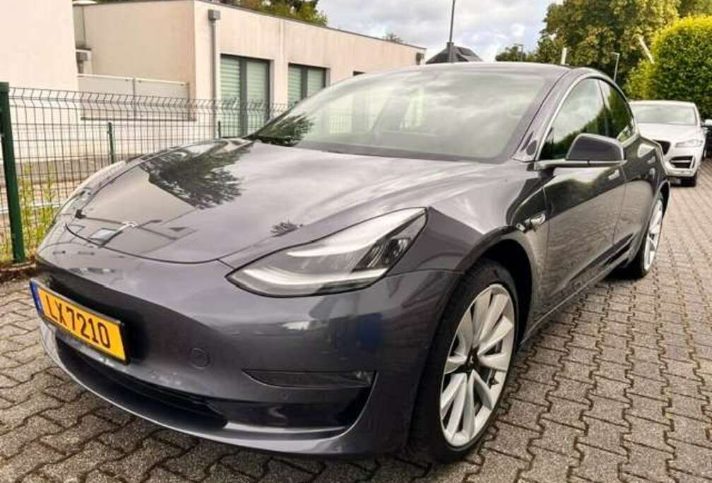 Tesla Model 3 Langstreckenbatterie Hinterradantrieb