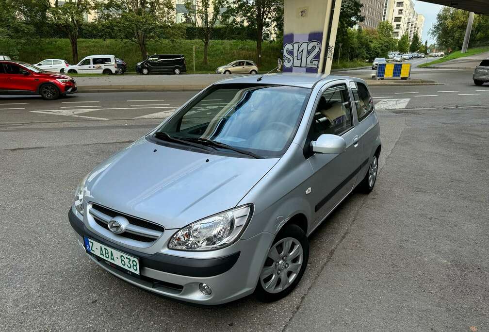 Hyundai 1.1i 12v // Super Etat , Lez 2030 //