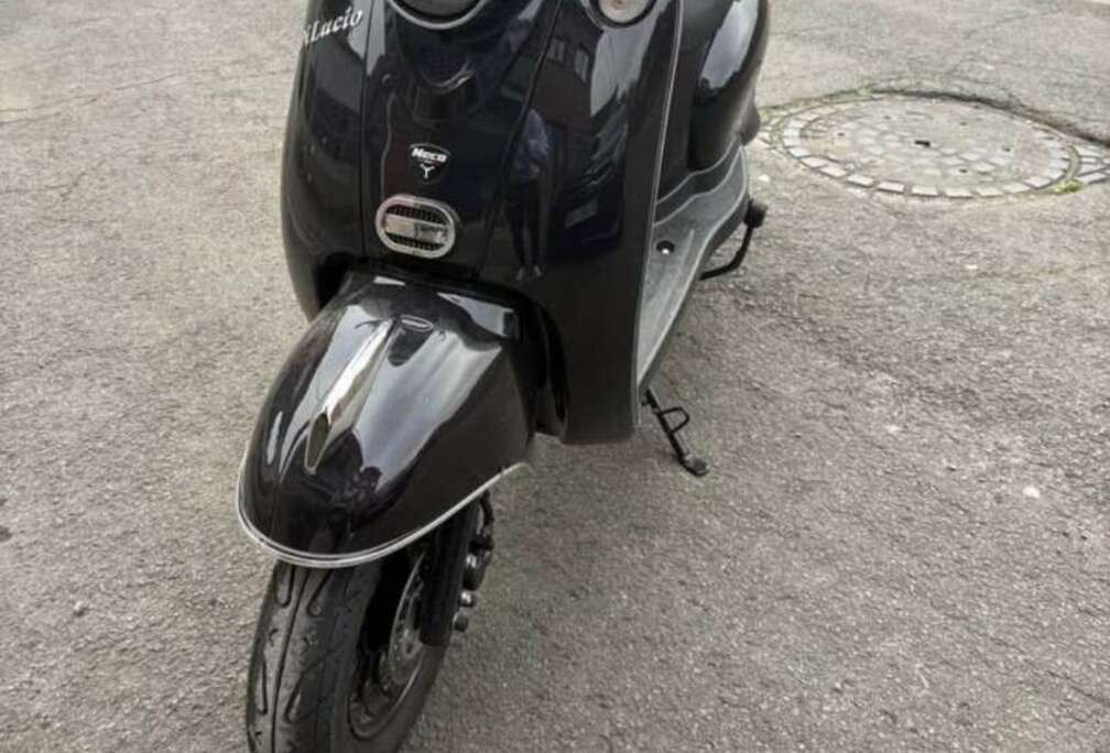 scooteur classeB 50cc année 2025 kilométrage 980