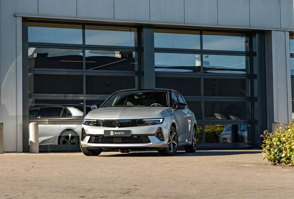 Opel GS | NP. €39.108 | Afn. Trekhaak | 360° | Zetel...
