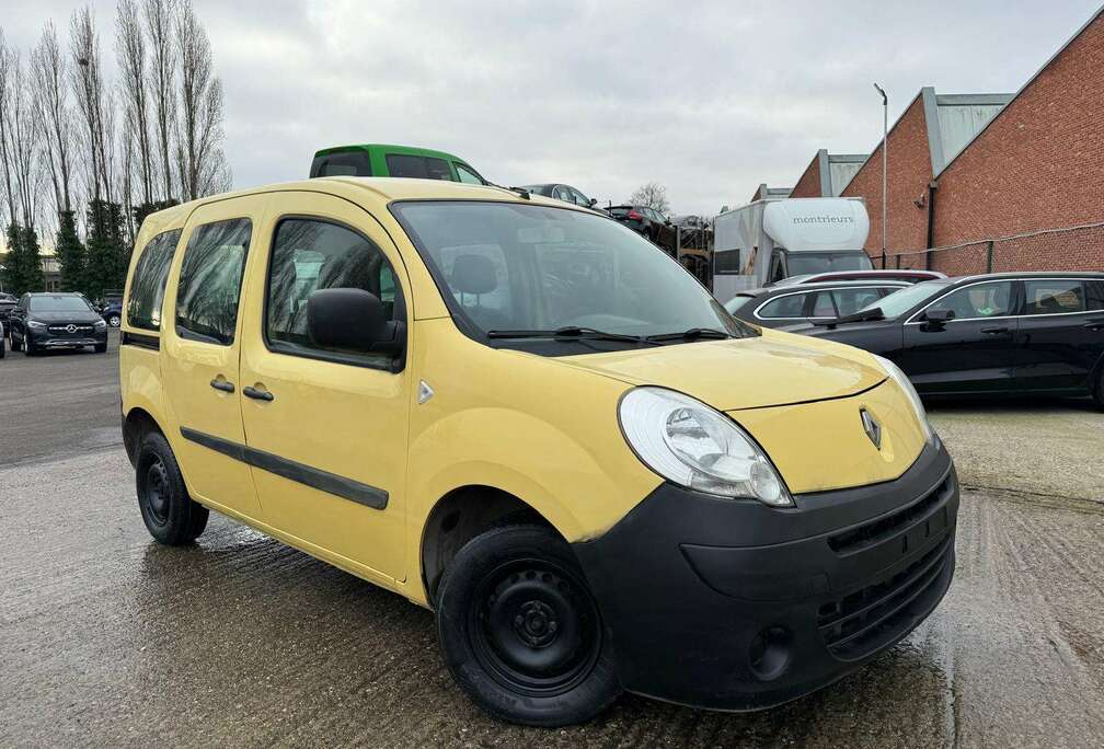 Renault ONLY COC // NO DOCUMENTS // FOR PARTS?
