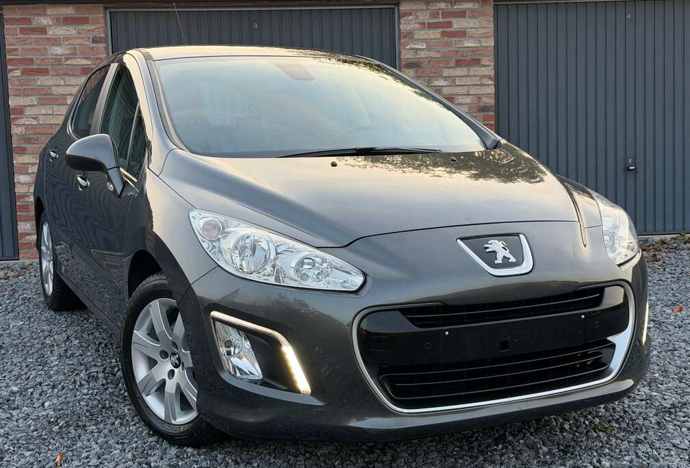 Peugeot ( Automatique ) ( 48.398Km ) 1er propriétaire