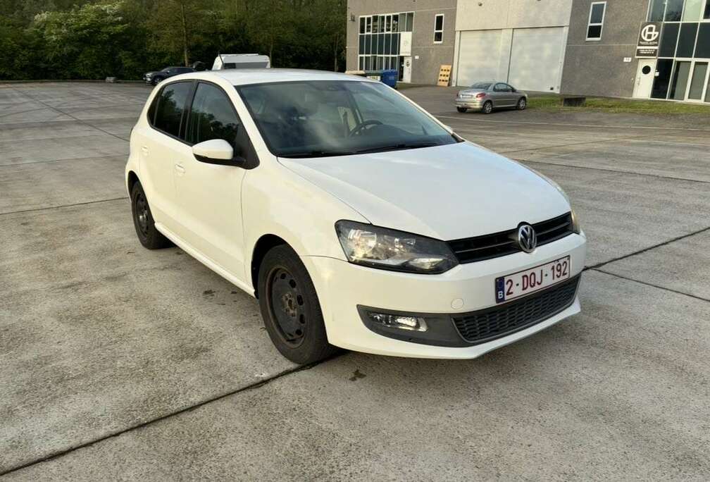 Volkswagen 1.6 CR TDi Highline DPF