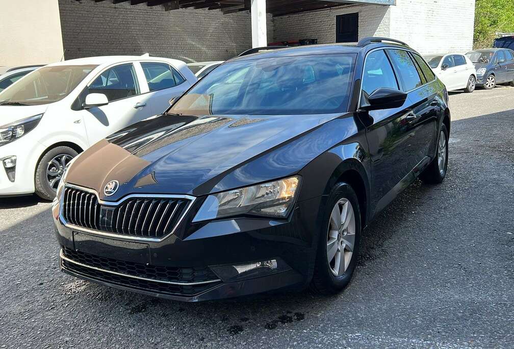 Skoda Superb SW 1.4 TSI ACT 12 mois de garantie