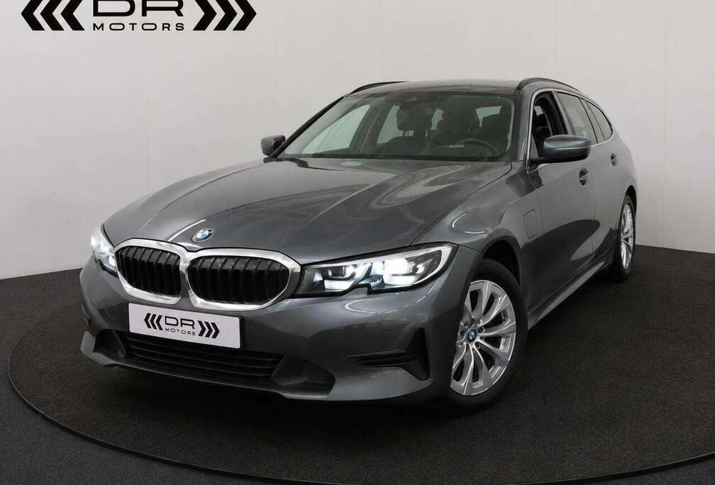 BMW E - VERWARMDE ZETELS - APPLE CARPLAY - SPORTZETELS