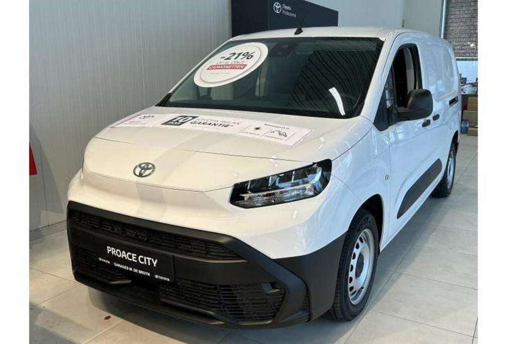 Toyota LWB STOCK STOCK STOCK