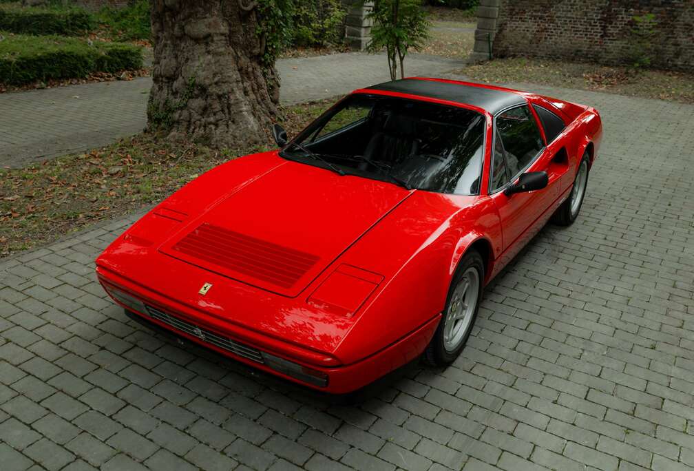 Ferrari GTS - V8 - Rosso Corsa