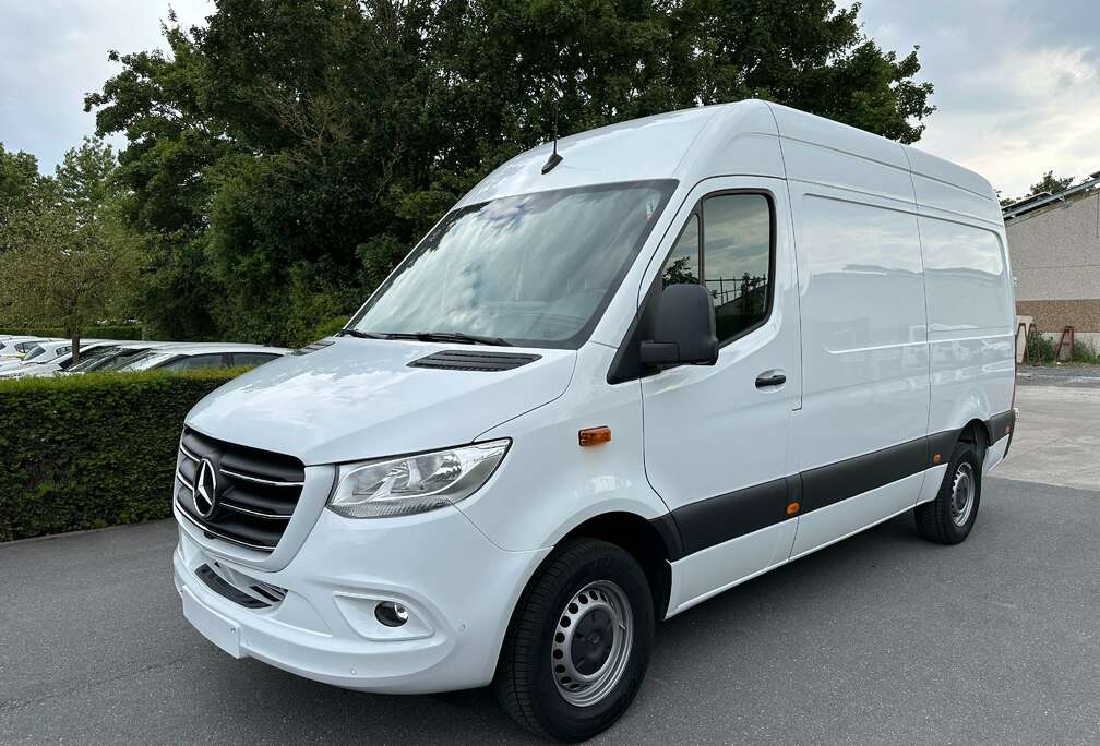 Mercedes-Benz 317 CDI L2H2 360Camera/MBUX/Navi