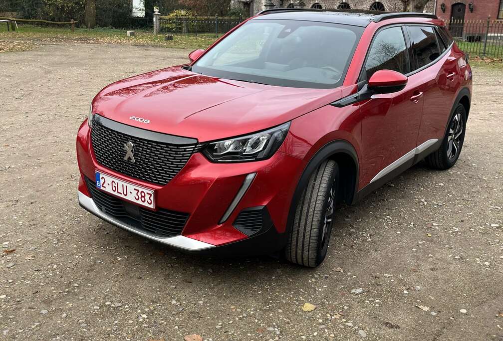 Peugeot 2008 PureTech 130 EAT8 Allure