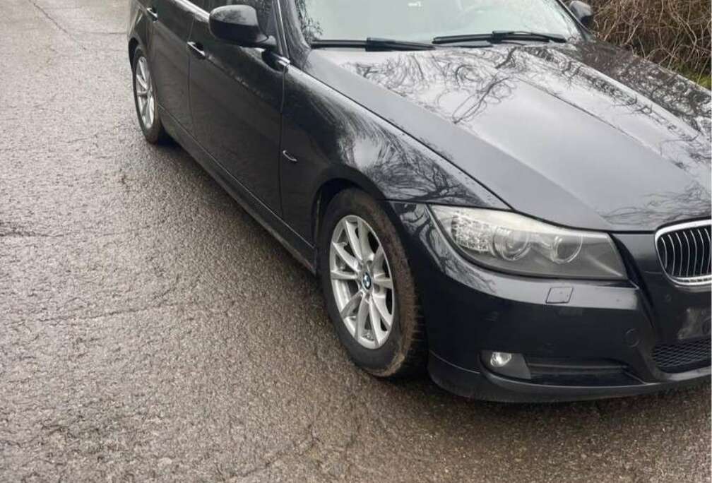 BMW Touring 318i