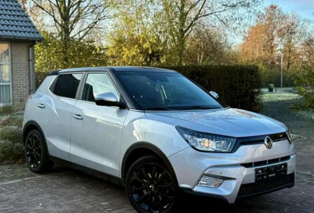 SsangYong e-XGi 160 2WD Sapphire