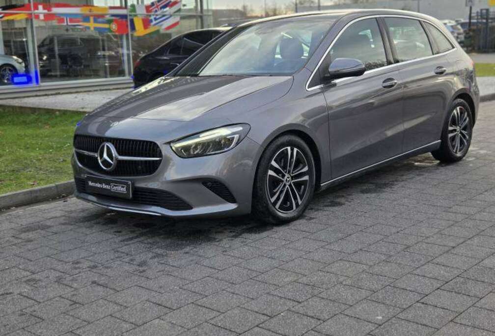 Mercedes-Benz Dsl (W247) 180 d Luxury Line