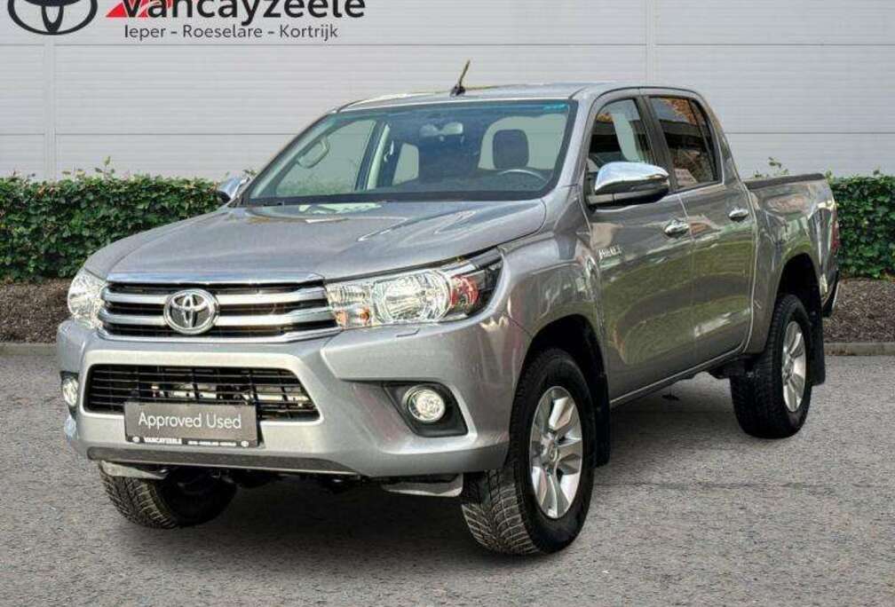 Toyota COMFORT+th+bedliner+cam+nav