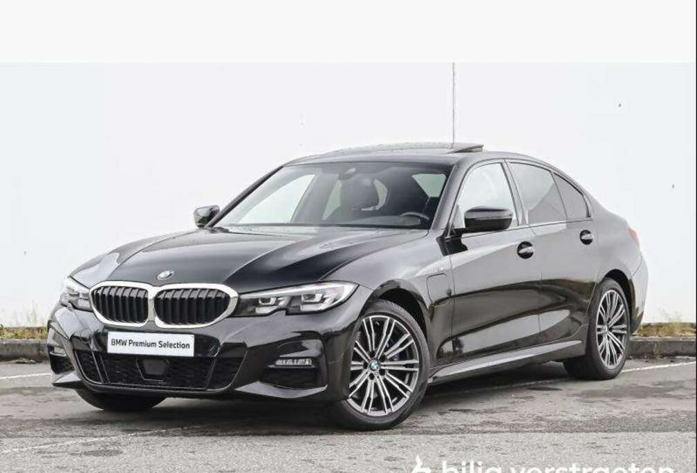 BMW 330e Berline