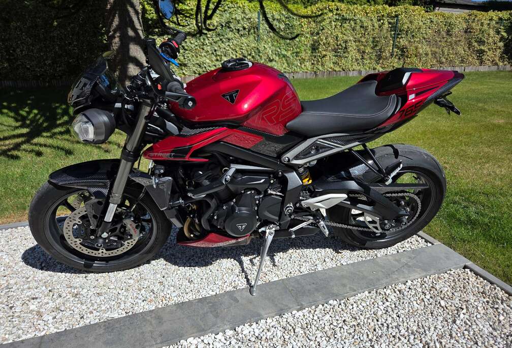 Triumph 765 RS