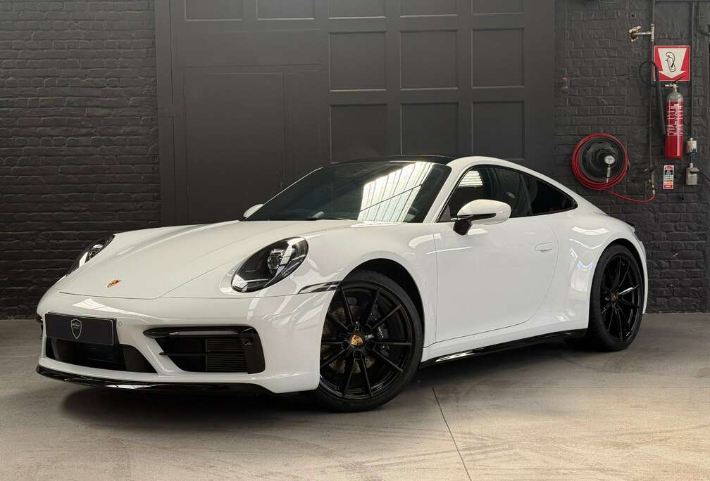 Porsche 911 Carrera 3.0 Turbo Coupé PDK