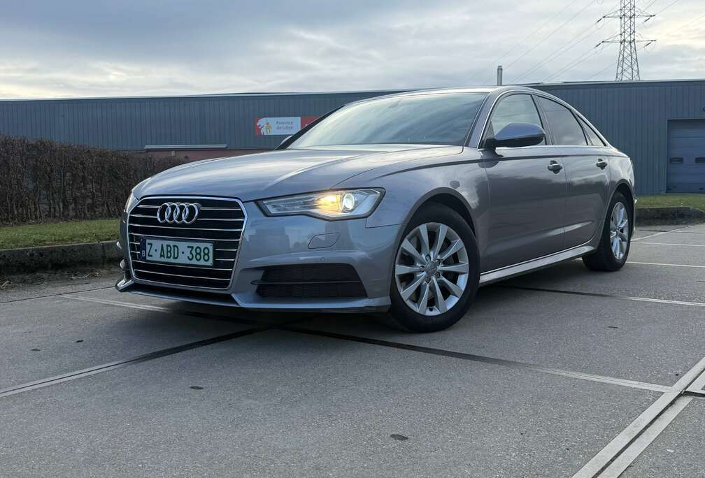 Audi 3.0 TDi V6 Quattro S tronic  1er Proprio