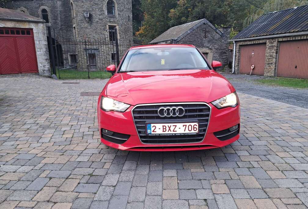 Audi 1.8 TFSI Ambiente S tronic
