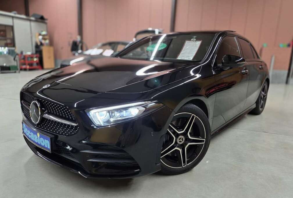 Mercedes-Benz AMG-LINE 7G-DCT