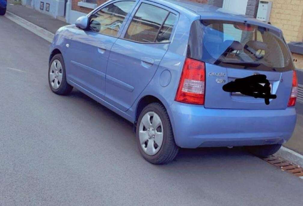 Kia 1.0i 12v LX