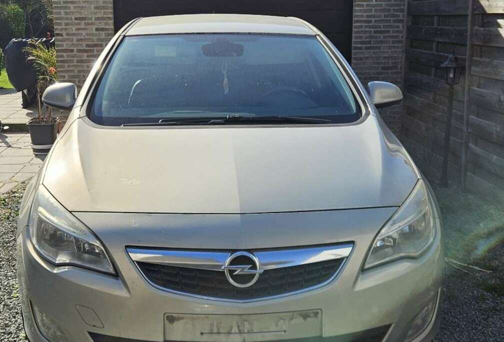 Opel 1.7 CDTi ECOTEC Sport DPF