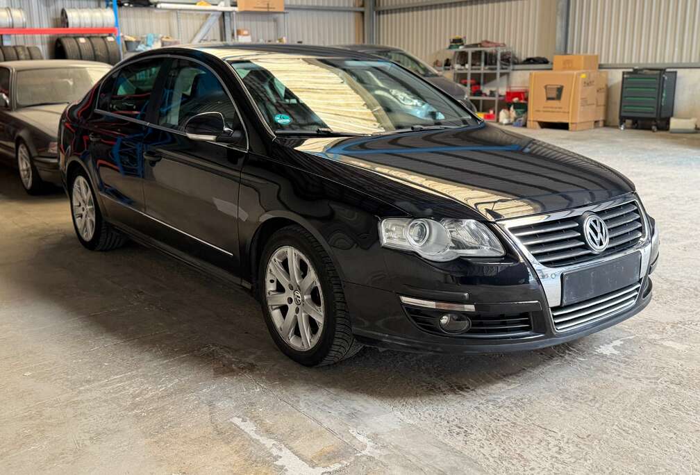 Volkswagen Passat 2.0 TDi B2B-line Comfort DSG vendu sans contrôle technique ni garantie