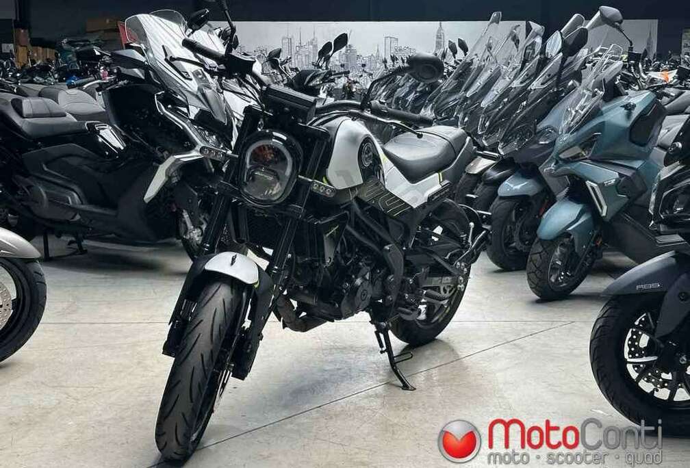 125