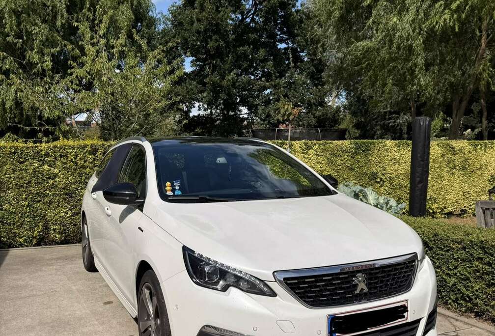 Peugeot SW 1.2 PureTech GT Line (EU6.2)