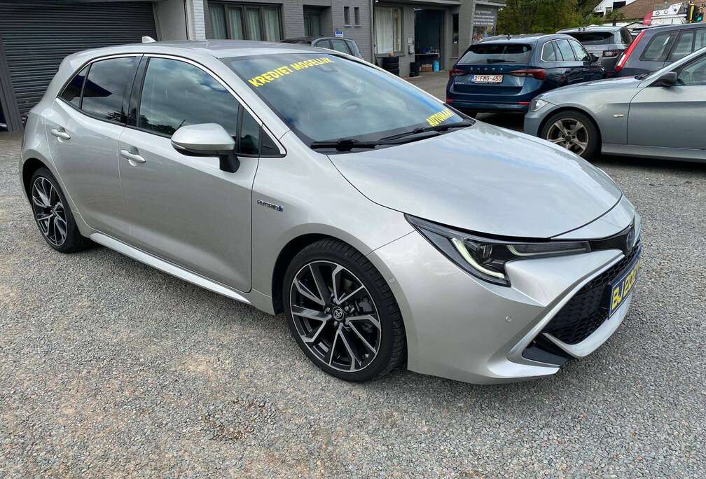 Toyota Corolla Hybrid 1.8 Style GPF e-CVT 2JAAR GARANTIE