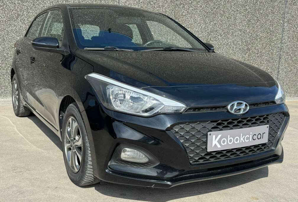 Hyundai 1.2i Air//CARPLAY/USB/CAMERA//GARANTIE 12M